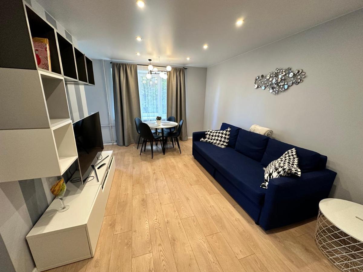 Apartamento Parkside Escape: Stylish 1-Br Riga Exterior foto